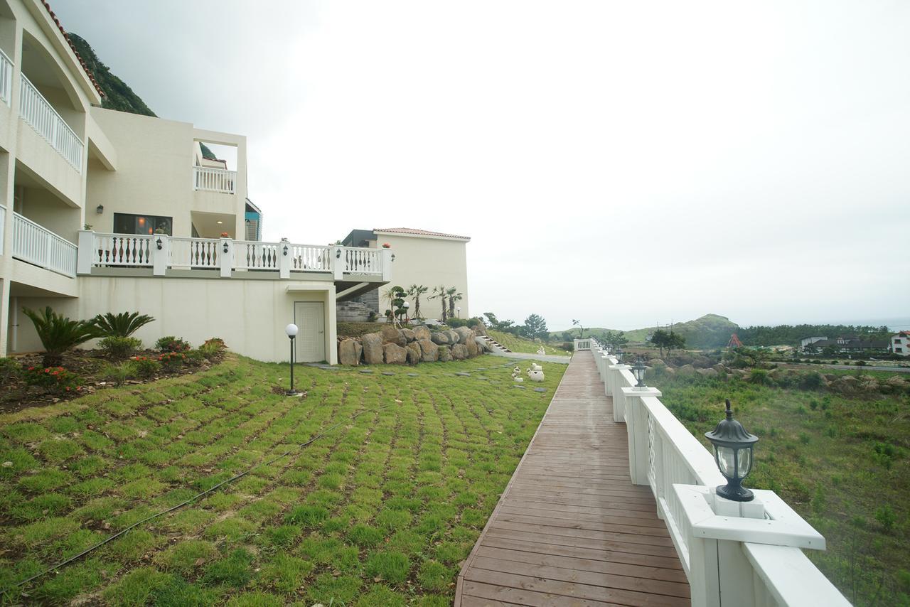 Jeju The Ocean Hill Pension Sogüpcho Exteriér fotografie